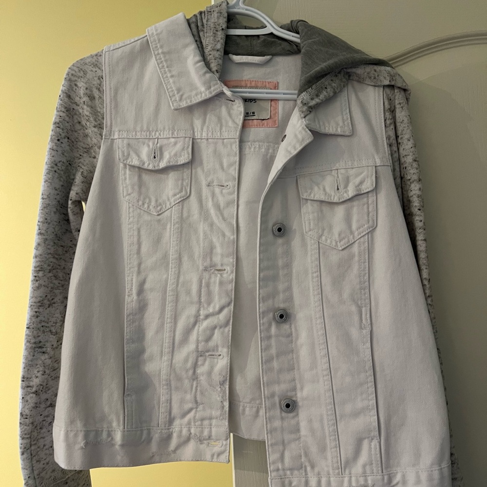 Abercrombie Kids White and Gray Jacket
